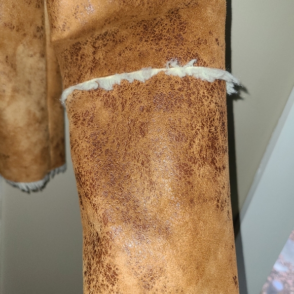 TSUNAMI WOMENS FAUX SUEDE & LINED JACKET MEDIUM - Picture 4 of 12